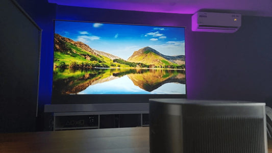 What is a Tele/Short/Ultra Short Throw Projector: Which Should You Get? - VIVIDSTORM